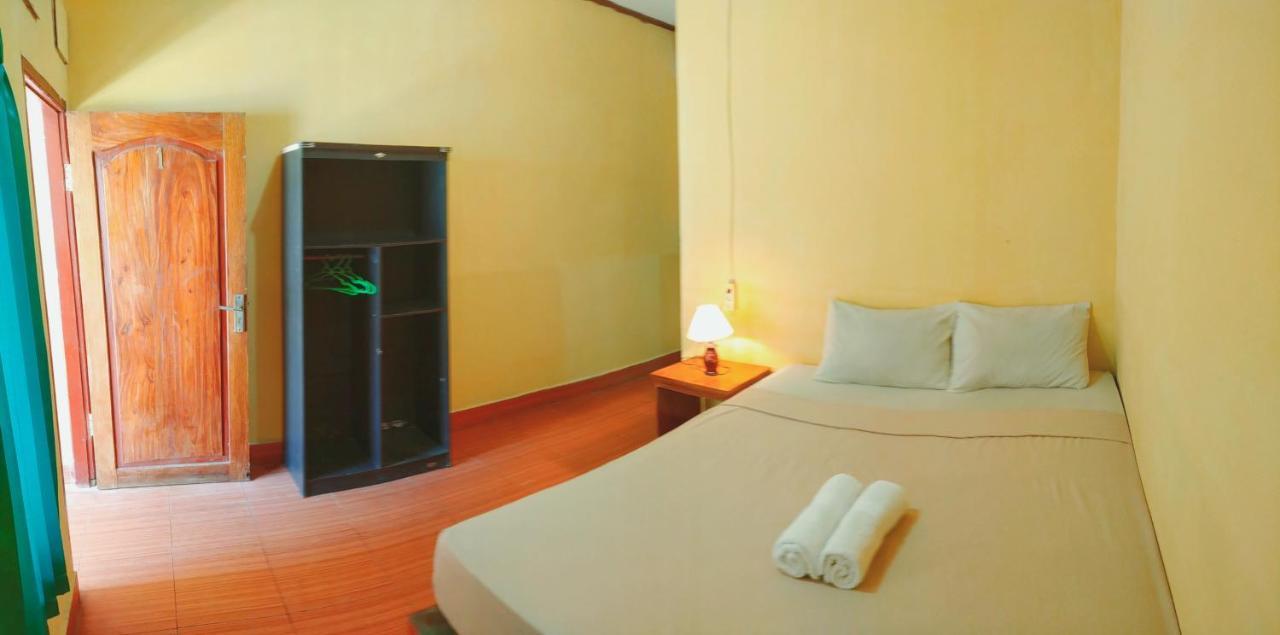 Kuta Garden Homestay מראה חיצוני תמונה